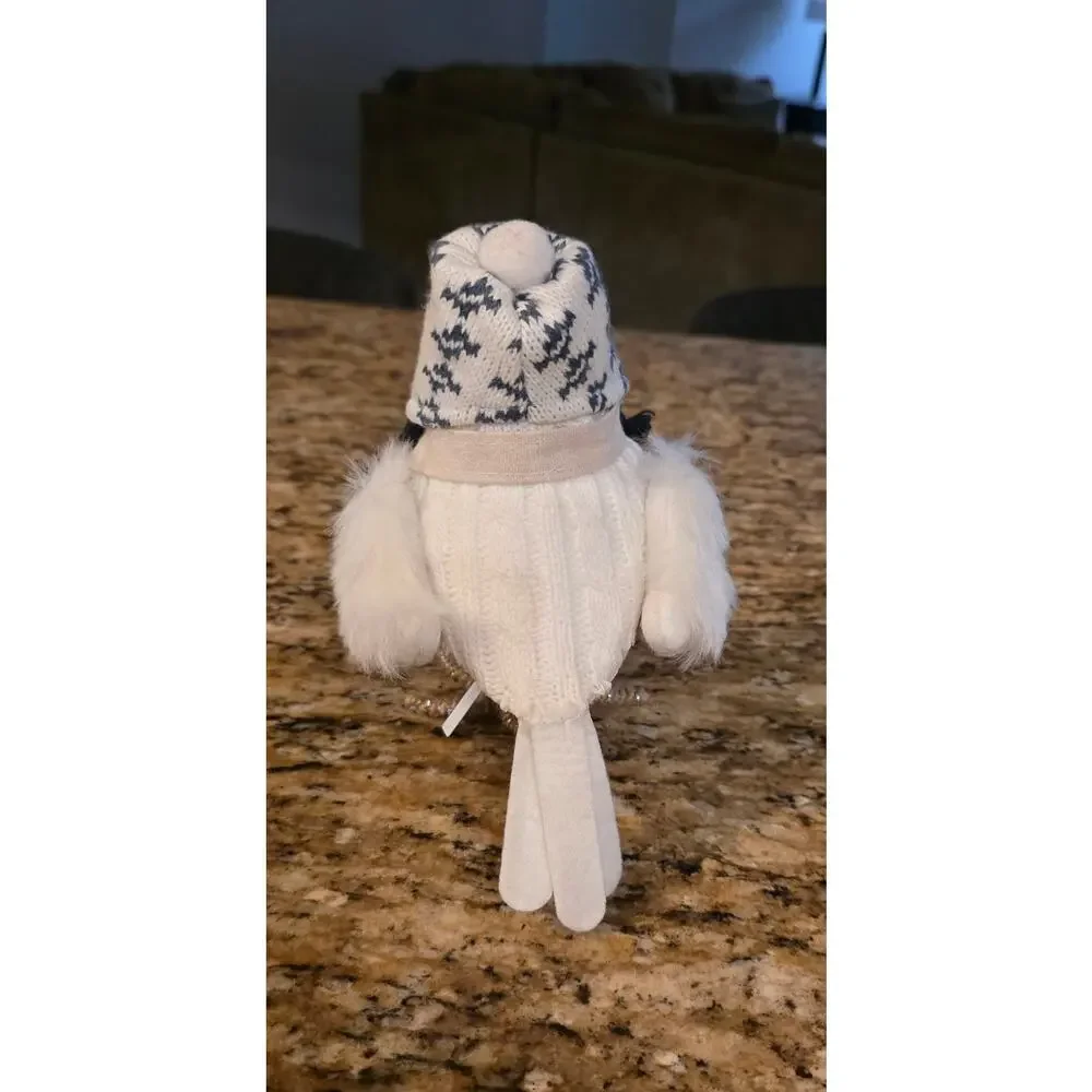Target Spritz Bird 2019 Clove‎ White Knit Sweater Hat Scarf with Foot Tag